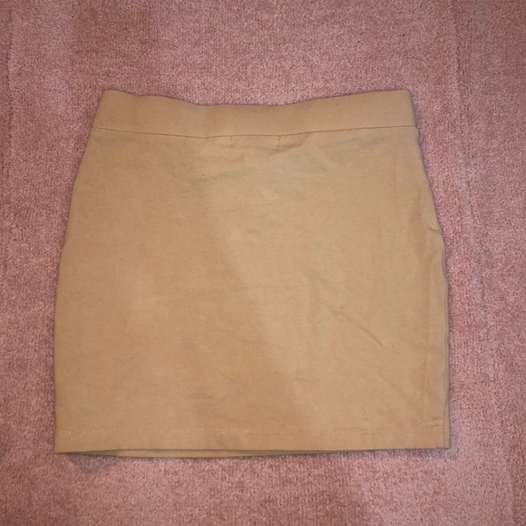 5/$25🖤 Forever 21 skirt​ - Picture 4 of 5